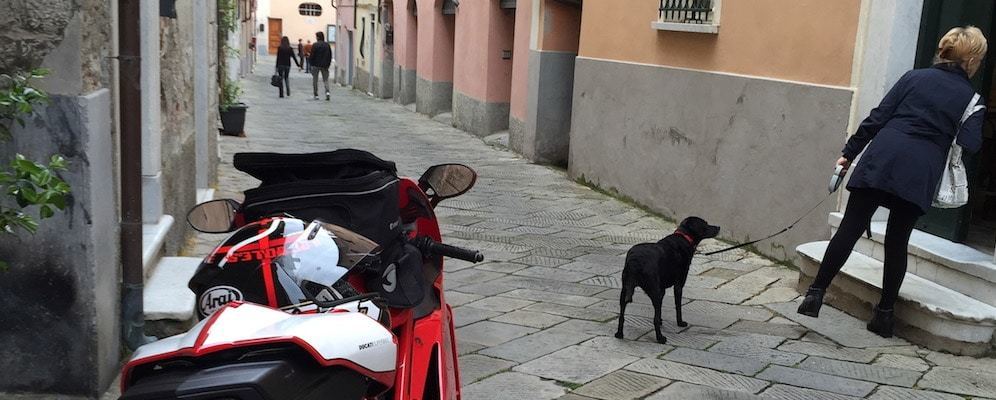 nova-moto-hebergement-moto-ligurie-une