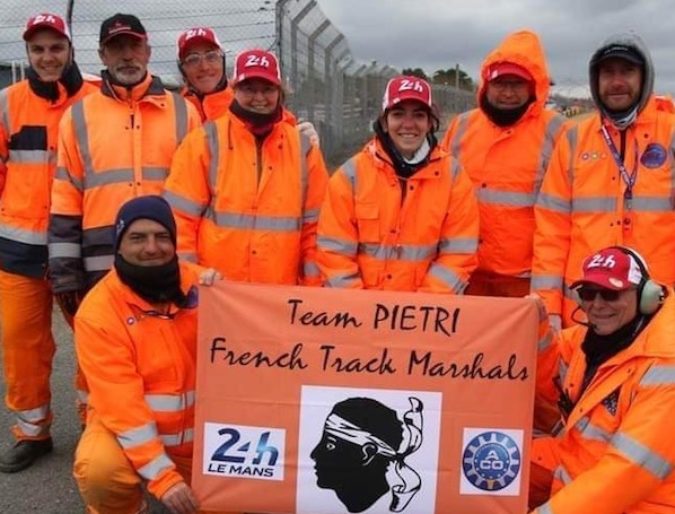 24H Motos – Off-camera focus on track marshals!